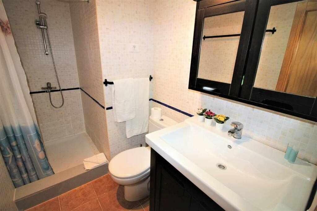 Villa Casa Alejandra Con Terraza Y Barbacoa El Golfo Esterno foto